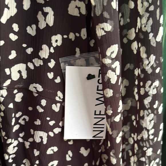 Nine West Ruffled Black and White Long Sleeve Blouse - Picture 3 of 9